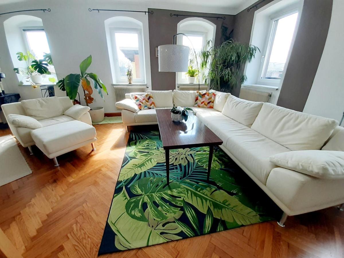 Schoene Altbauwohnung Auf Dem Land Kallham Ngoại thất bức ảnh